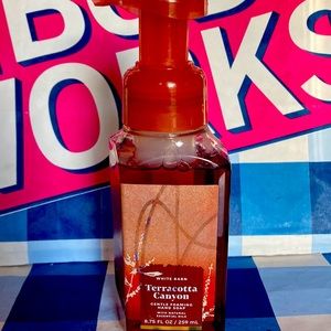B&BW Terracotta Canyon Foaming Hand Soap